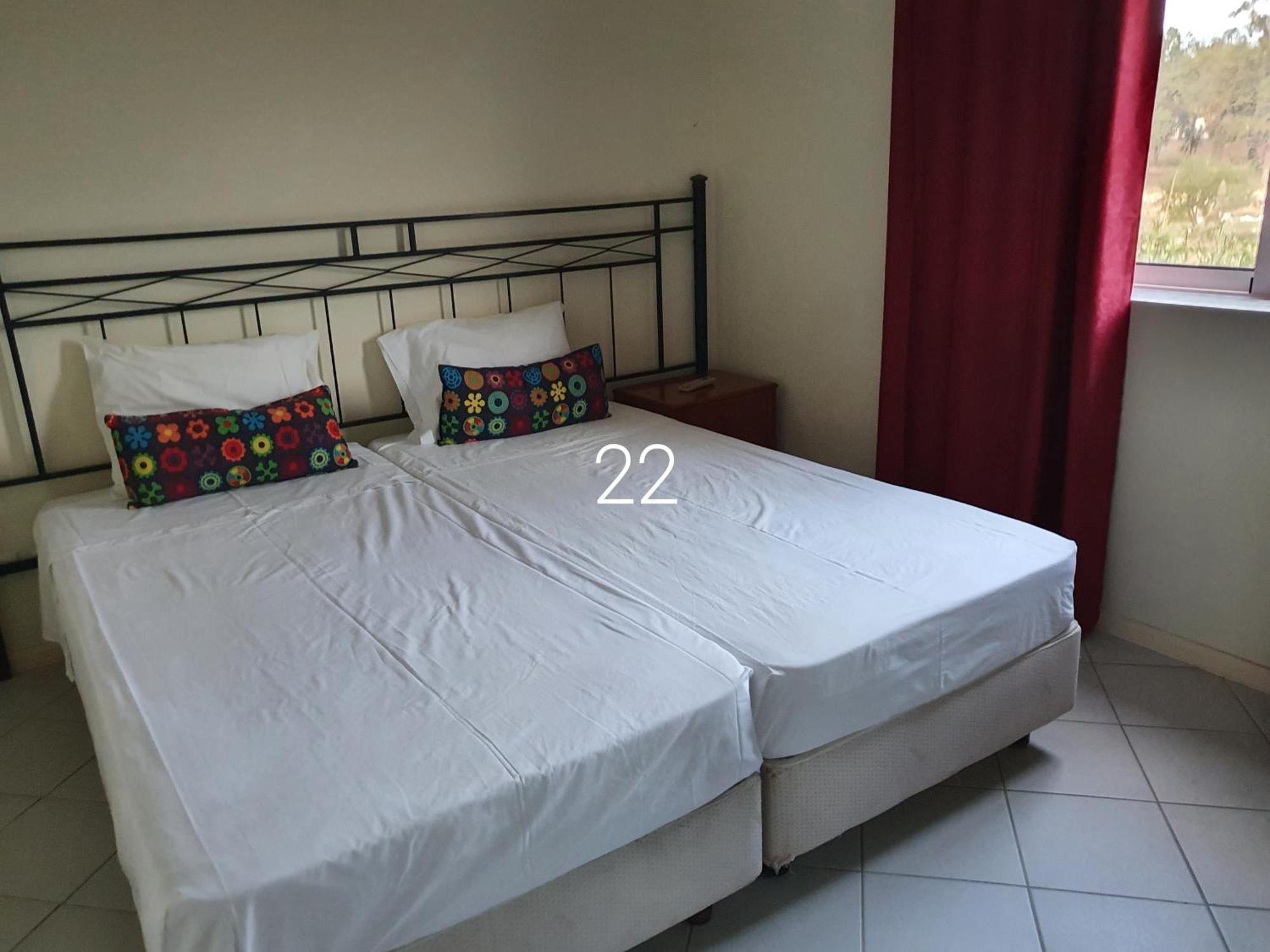 Hospedaria Do Almargem Куартейра Екстериор снимка